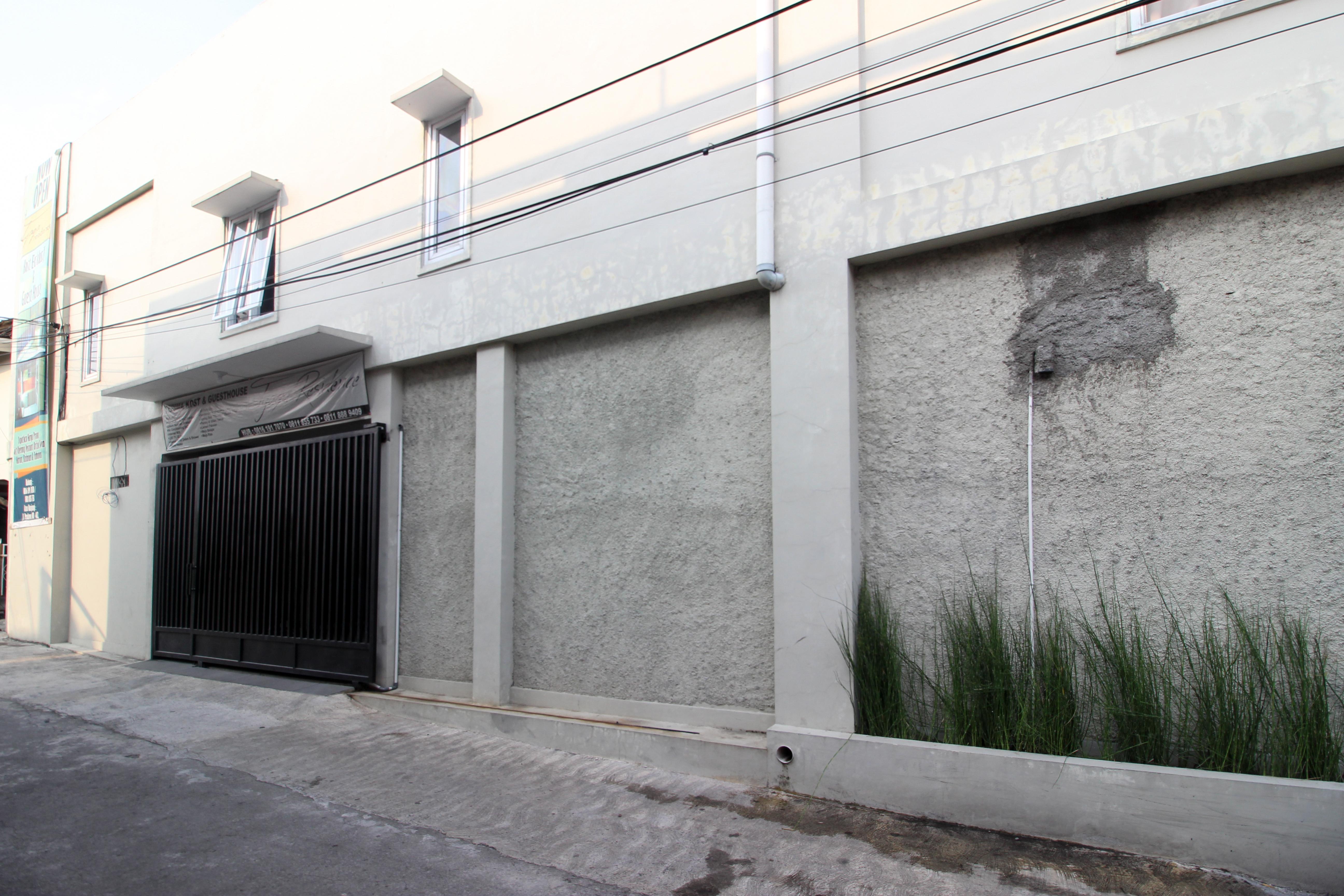 RedDoorz Plus near UPN Jogjakarta 2 Maguwo Zewnętrze zdjęcie