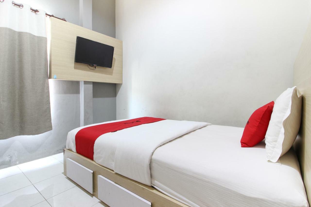RedDoorz Plus near UPN Jogjakarta 2 Maguwo Zewnętrze zdjęcie